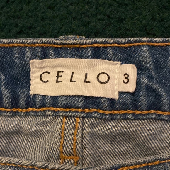 Jeans - Picture 3 of 3